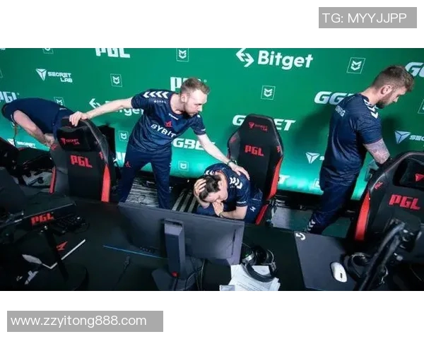 安特卫普与标准列的激烈对决谁能在这场比赛中笑到最后 安特卫普与标准列的激烈对决谁能在这场比赛中笑到最后